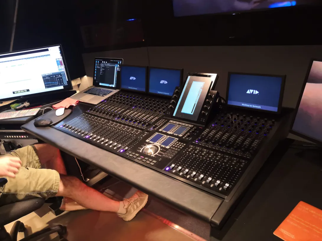 Avid S6
